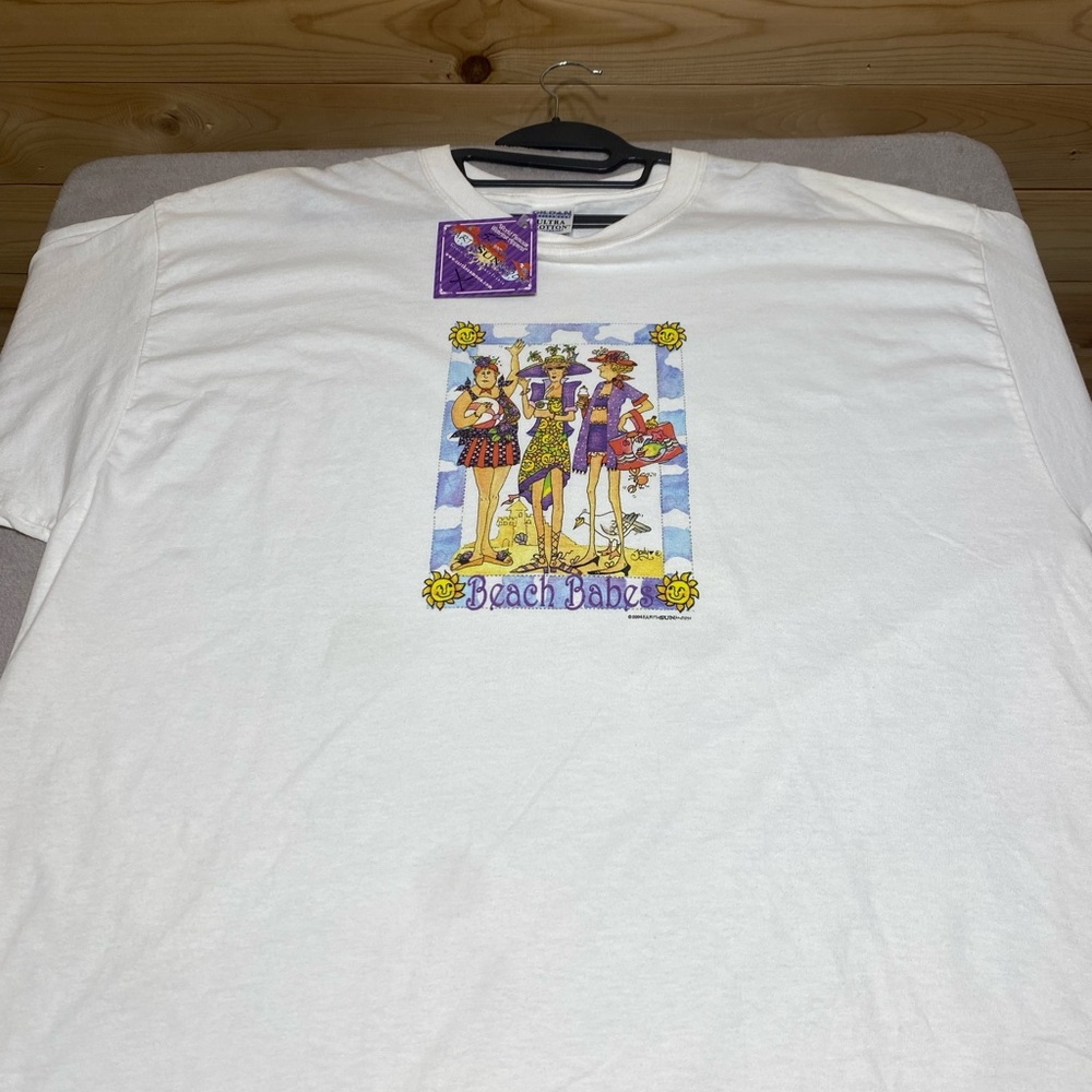 Vintage Earth Sun Moon Beach Babe T-Shirt Size 2XL New With Tags 2004